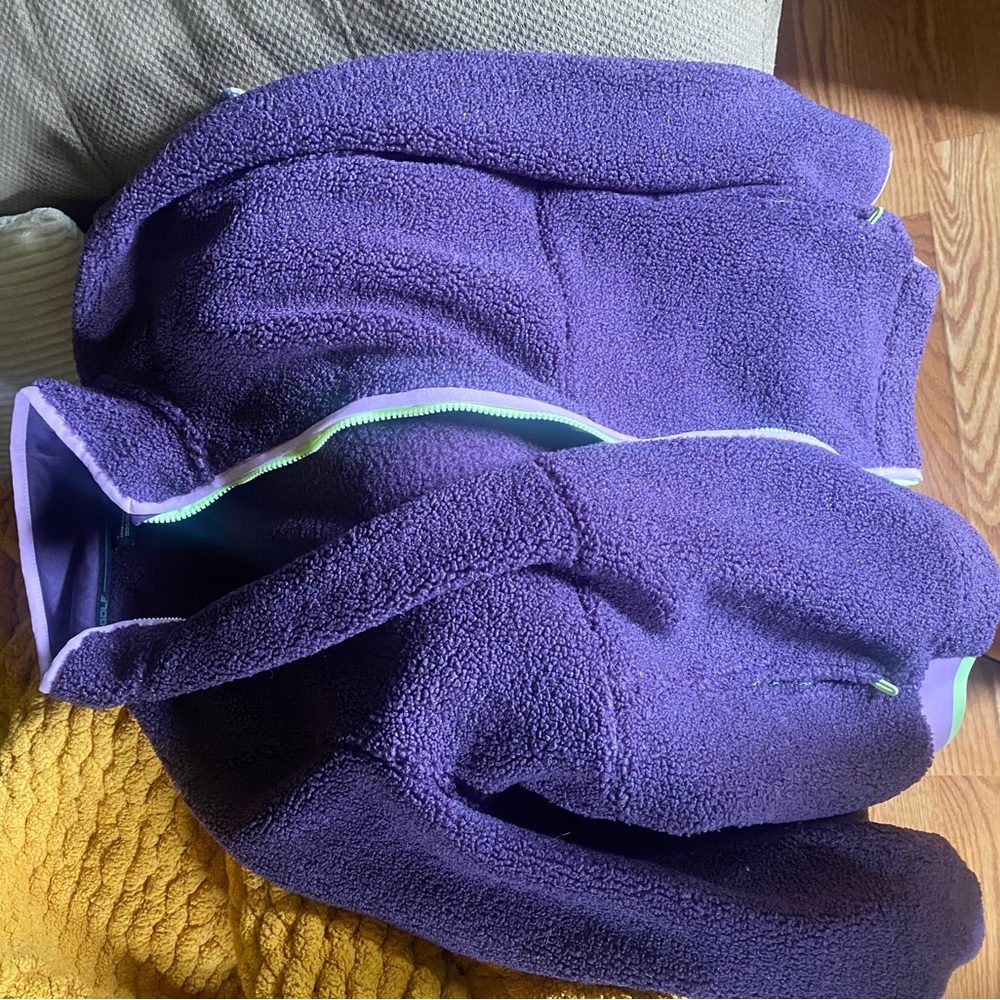 Under Armour fleece jacket